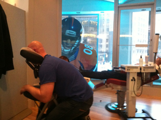 Illustration for article titled I Got A Manicure In The Super Bowl Media Lounge